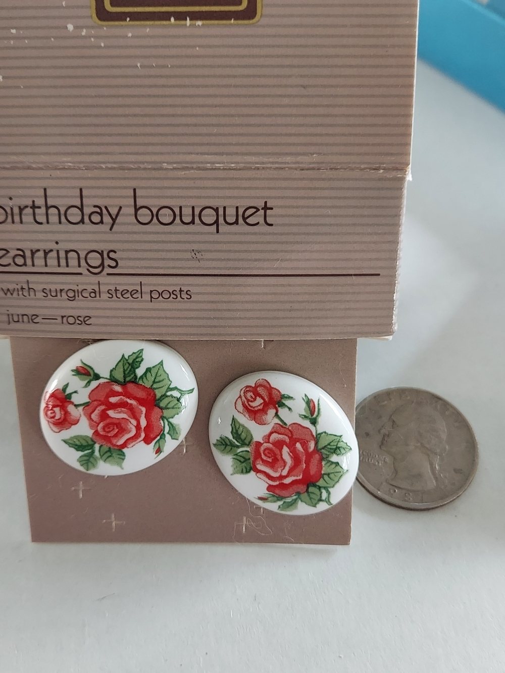 Vintage Avon Birthday Bouquey Red Rose Floral Stud Earrings with Green Leaves